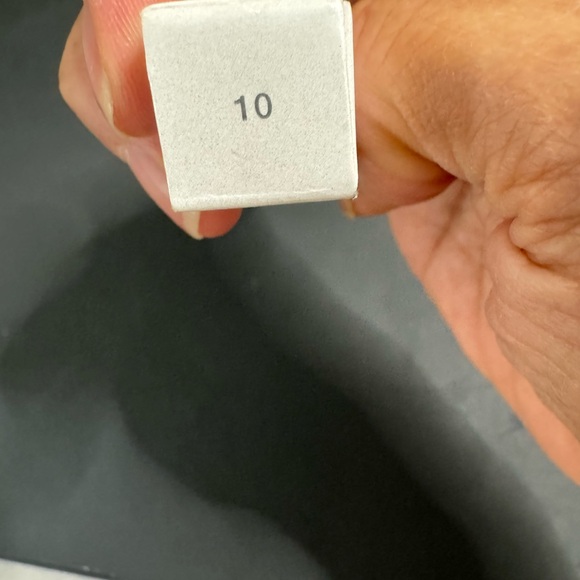 Limelife by Alcone Enduring Lip Liner Honey NEW - Picture 3 of 4